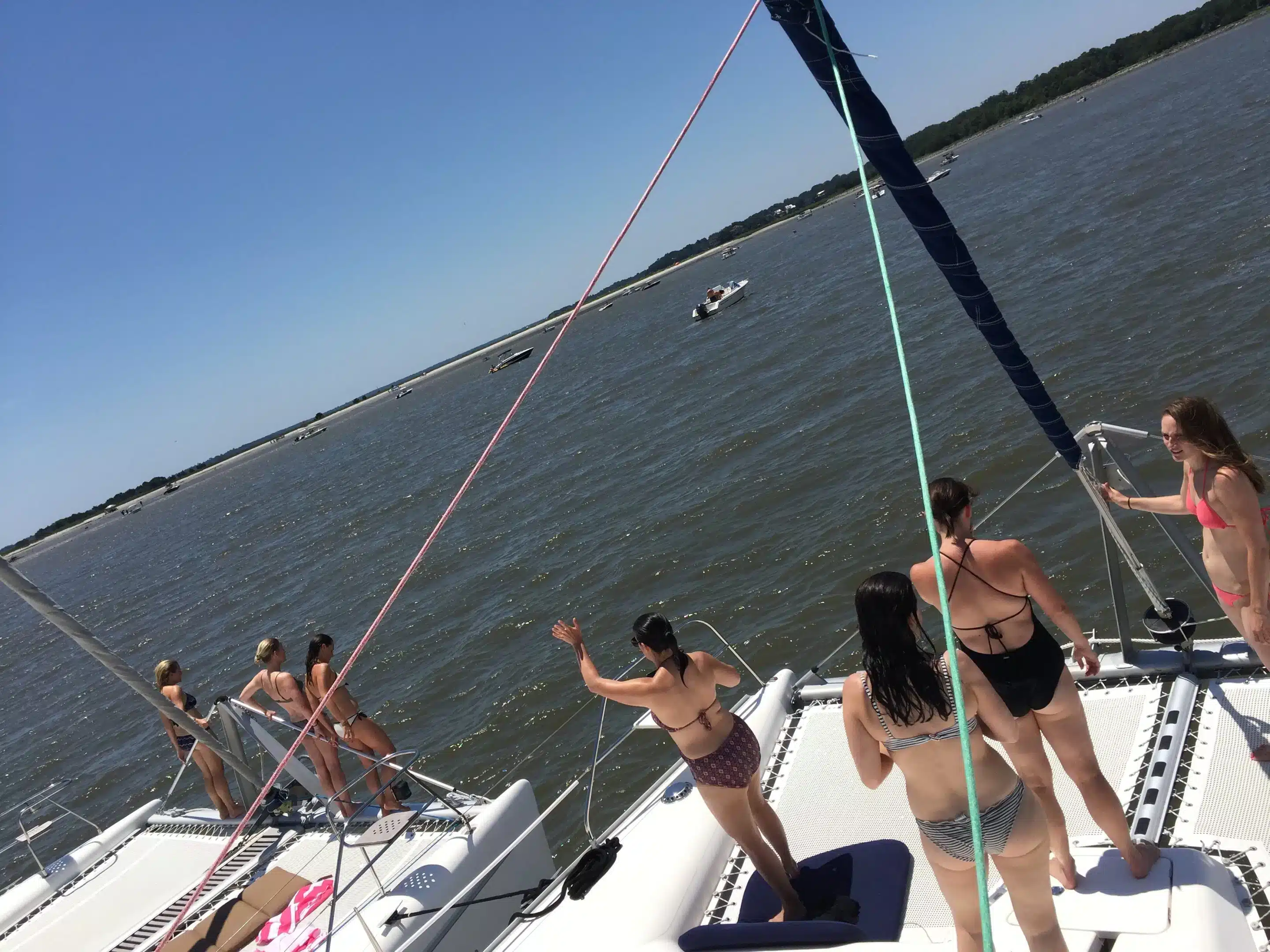 OM can sail with parties up to 6 people!